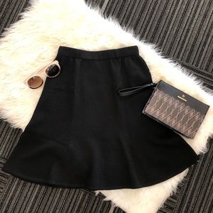 NWOT Sz. 2 St. John Caviar Santana knit skirt